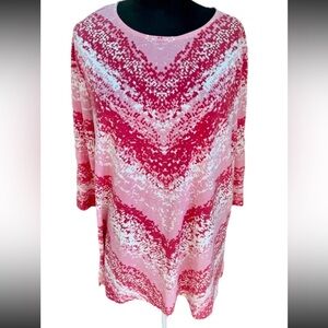 N Touch Multi-color pink chevron patterned 3/4 length‎ sleeved shirt, size L